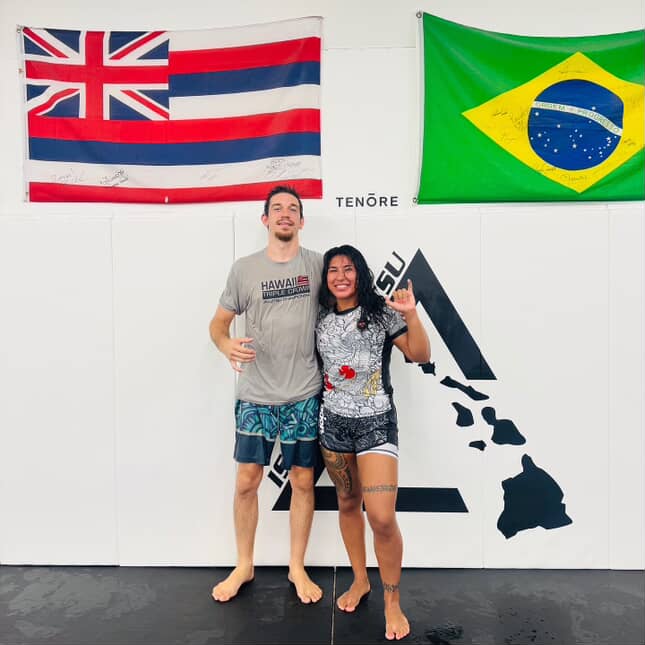 Rising Dragon Female BJJ Rash Guard Set | Women&#39;s